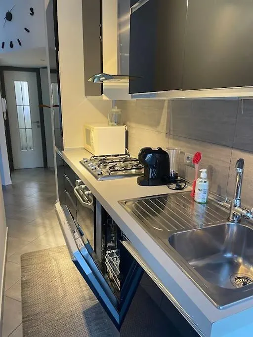 Casa Vacanza Gr B&B Μιλάνο Διαμέρισμα